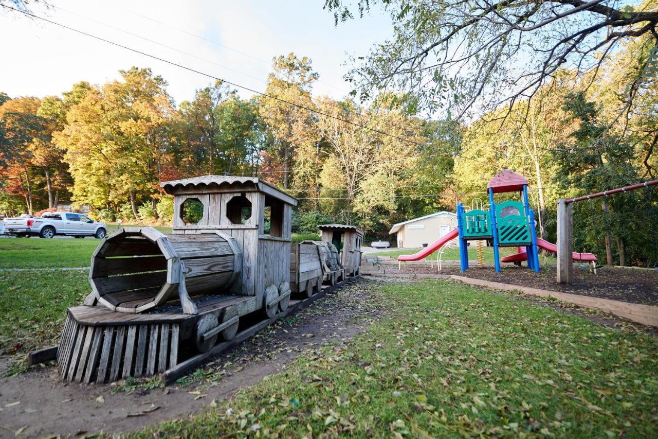 Mount Airy Spring Gulch Cottage 1 מראה חיצוני תמונה